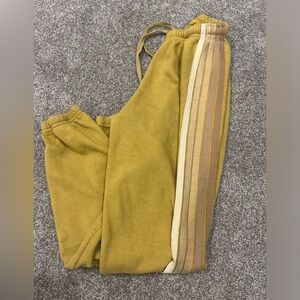 Aviator nation small